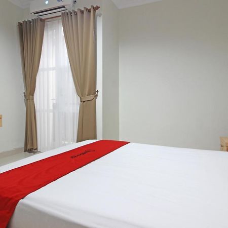 Reddoorz Near Amikom Yogyakarta Salakan Exteriör bild